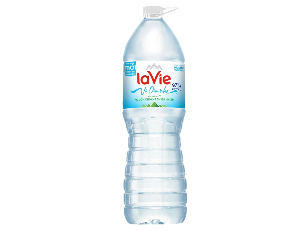 Nước khoáng La Vie 1.5 lít vị dịu nhẹ